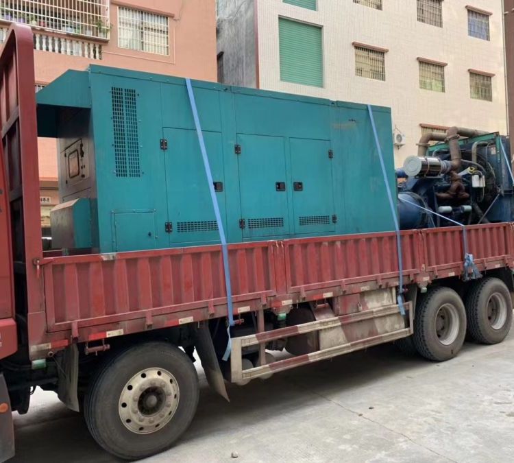康定如何在不同负载率下确保 400KW 柴油发电机组的正常运行？